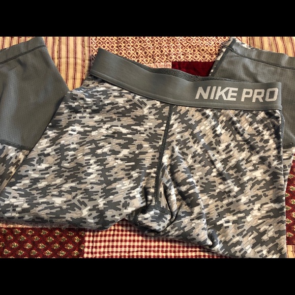 Nike Other - Tweens Nike Pro workout/athletics pants size small